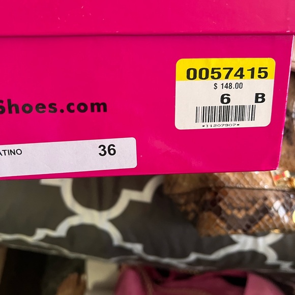 Brand new B/2 platform blue shoes - Picture 6 of 6